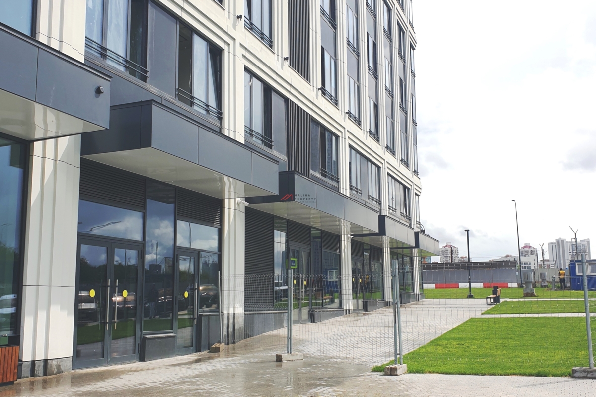 Аренда торгового помещения в ЖК "West Garden"