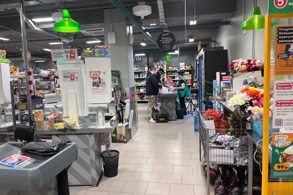 Продажа торгового помещения с супермаркетом Пятёрочка
