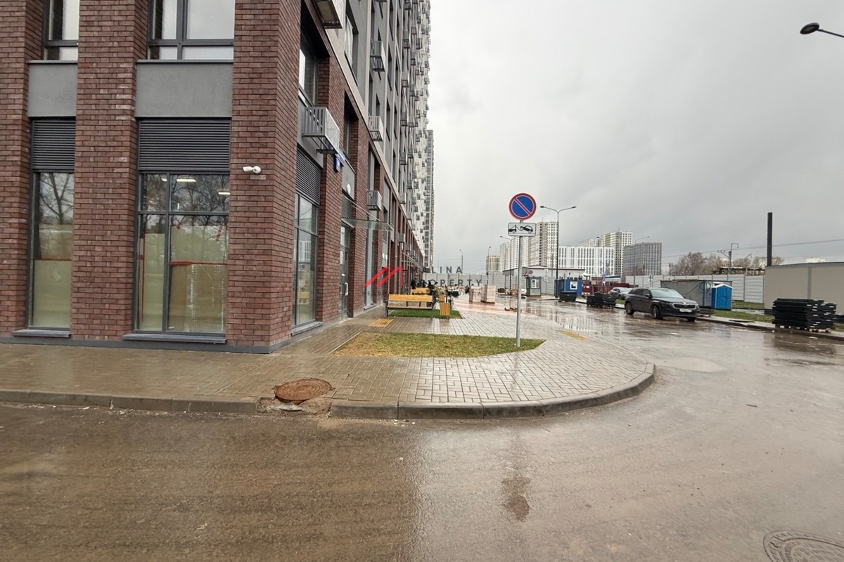 Продажа помещения с арендатором магазин "Пятёрочка" в ЖК Лучи