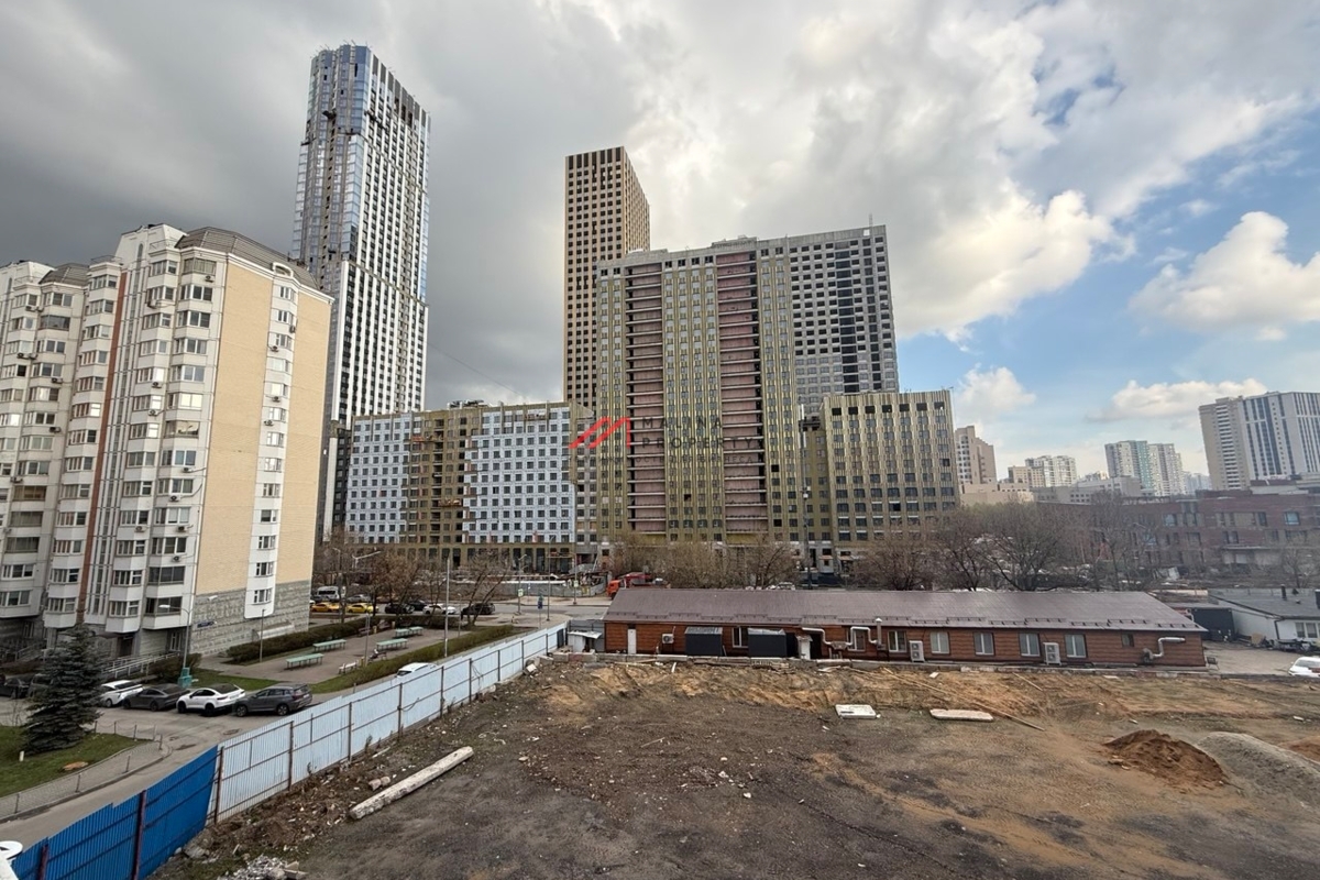 Продажа помещения в жилом комплексе level Мичуринский