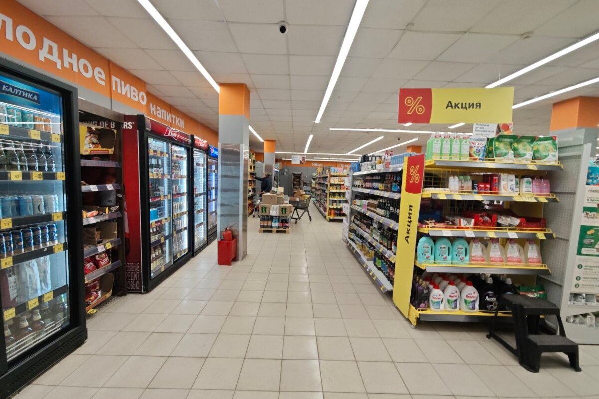 Продажа торгового помещения с арендатором Дикси 