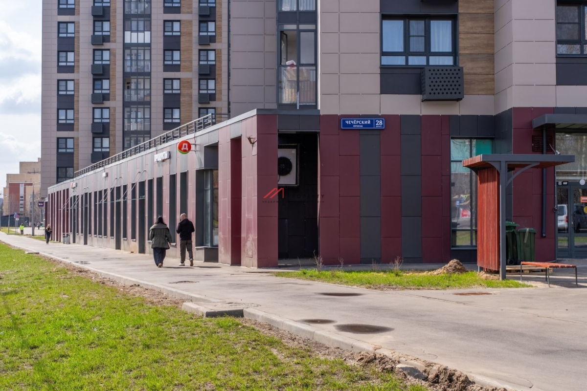 Продажа помещения с арендатором супермаркет "Дикси" 