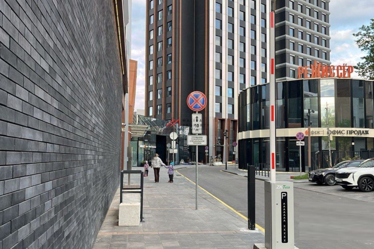 Аренда торгового помещения в жилом комплексе бизнес-класса "Режиссер"