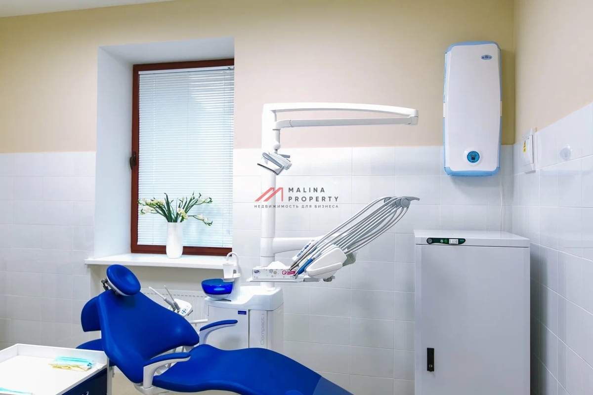 Продажа здания с арендатором поликлиника 