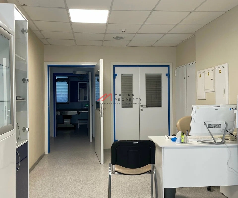 Продажа здания с арендатором поликлиника 