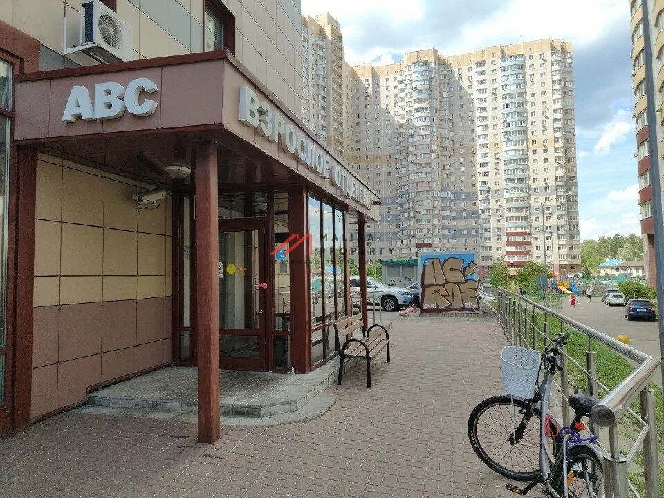 Продажа здания с арендатором поликлиника 