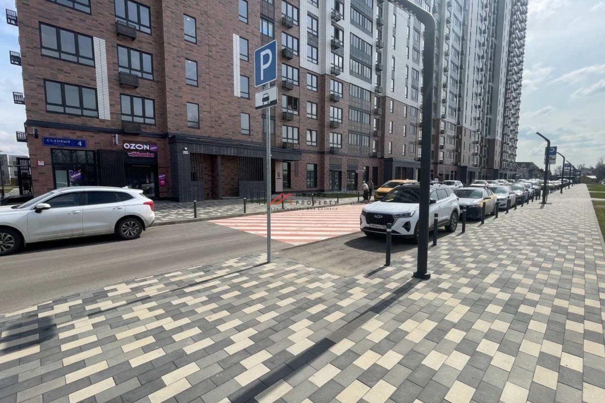 Продажа торгового помещения с арендатором  в ЖК "1-й Южный" 