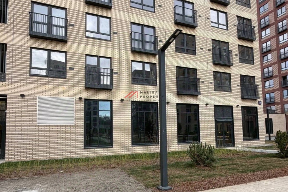 Аренда торгового помещения в ЖК "Барклая 6"