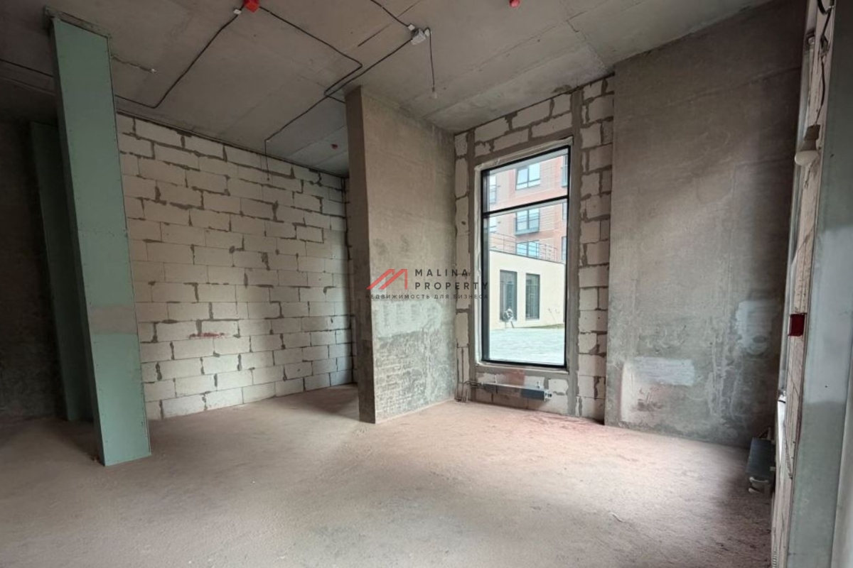 Аренда торгового помещения в ЖК "Барклая 6"