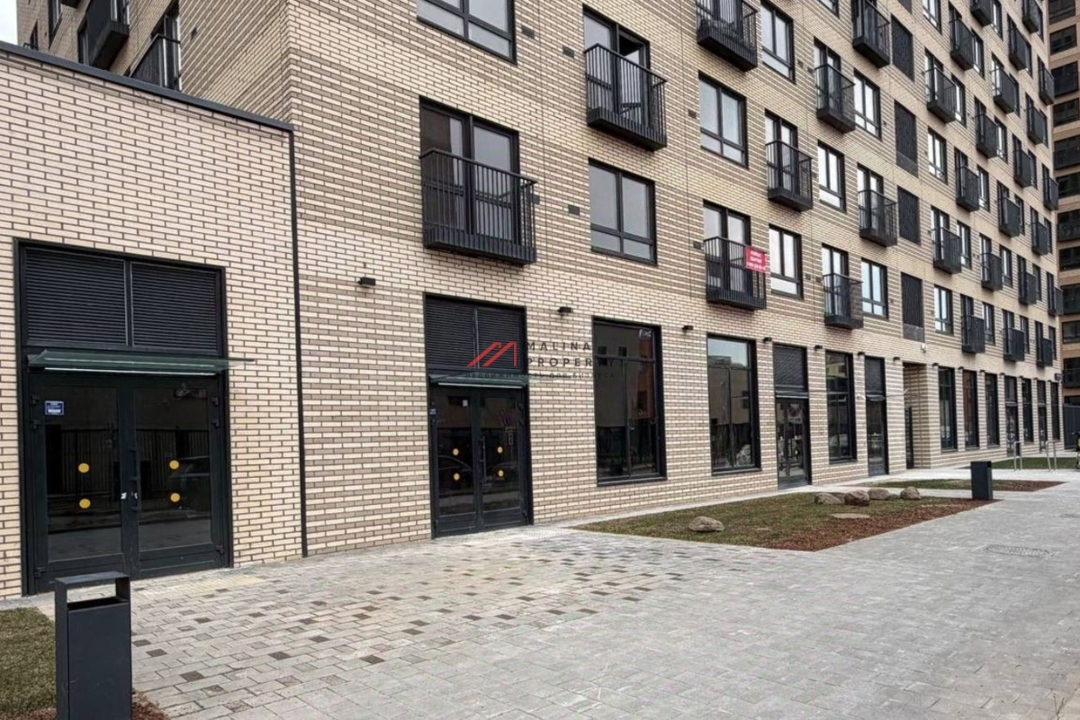 Продажа торгового помещения в ЖК "Барклая 6"