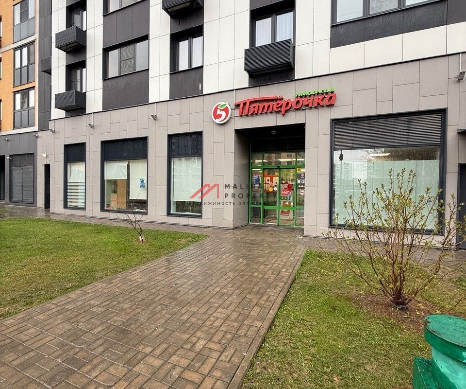 Аренда торгового помещения в ЖК "Лучи" 