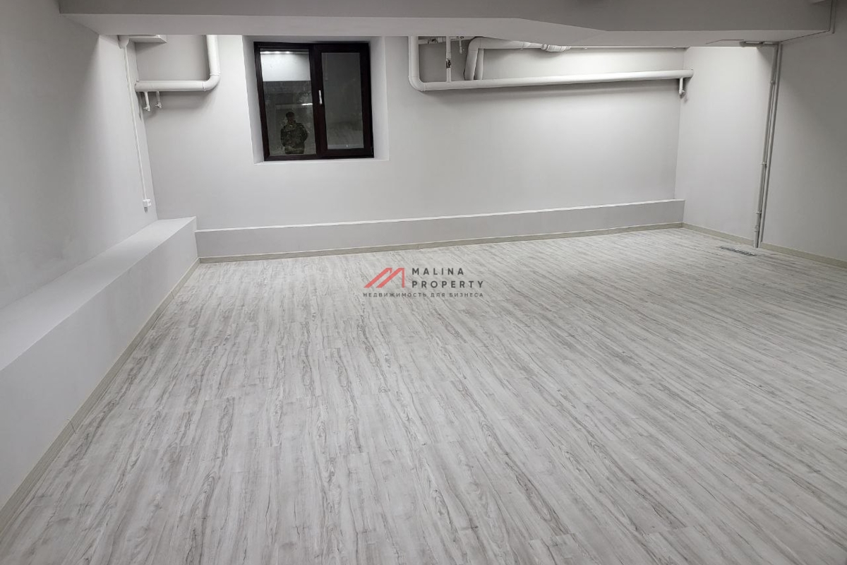 Продажа помещения на выходе из метро Маяковская