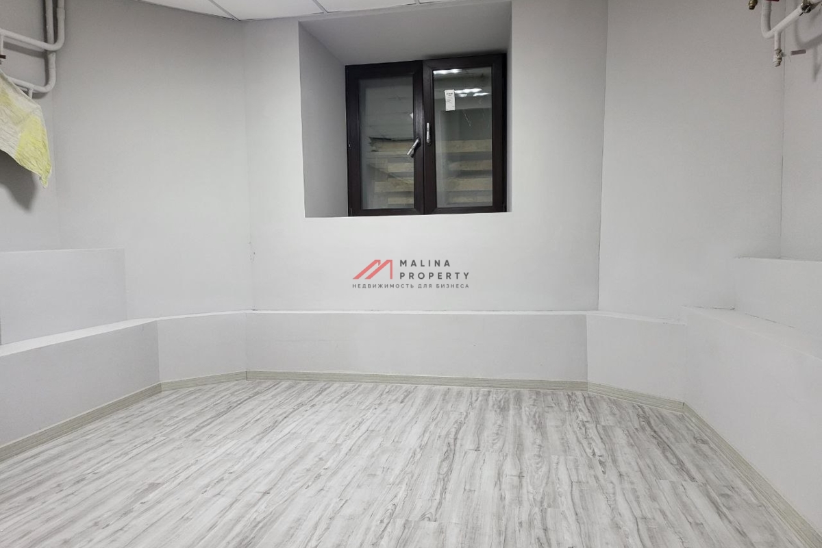 Продажа помещения на выходе из метро Маяковская