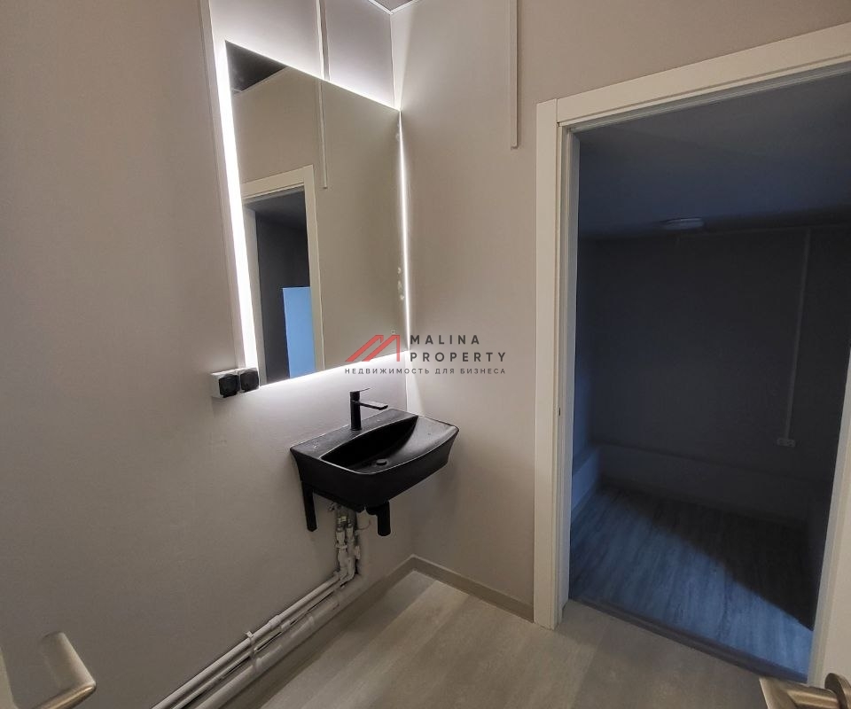 Продажа помещения на выходе из метро Маяковская