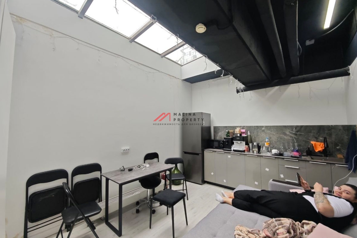 Продажа нежилого помещения с арендатором на метро Бауманская