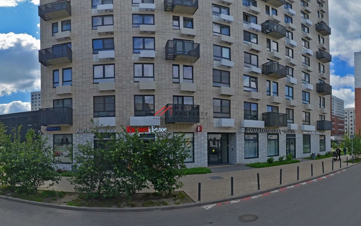 Продажа помещения с арендатором "Красное белое"