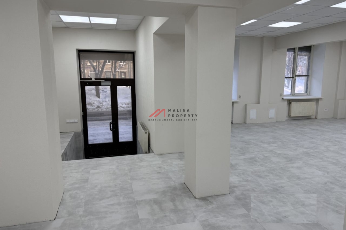 Продажа торгового помещения в районе Войковская 