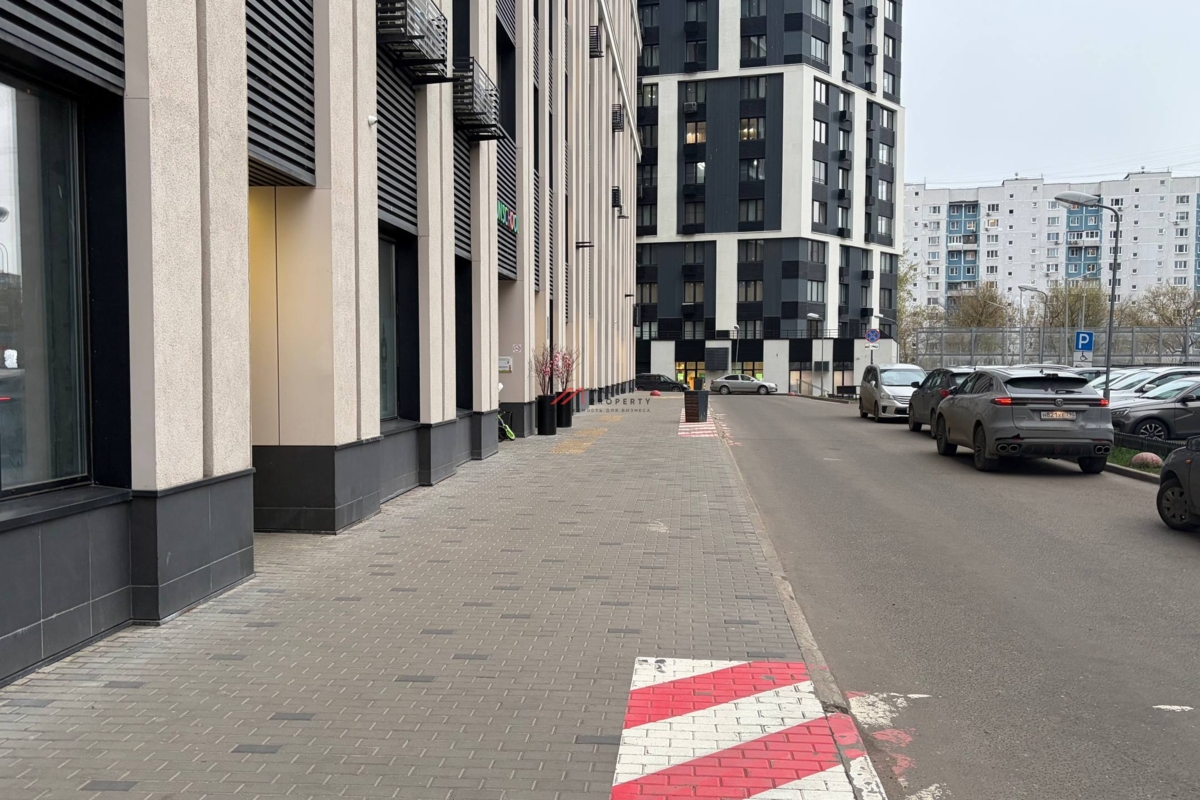 Продажа помещения в новом ЖК на улице Берзарина