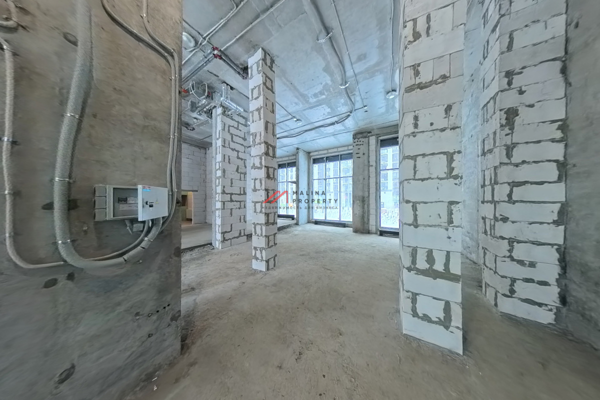 Продажа торгового помещения в новом доме