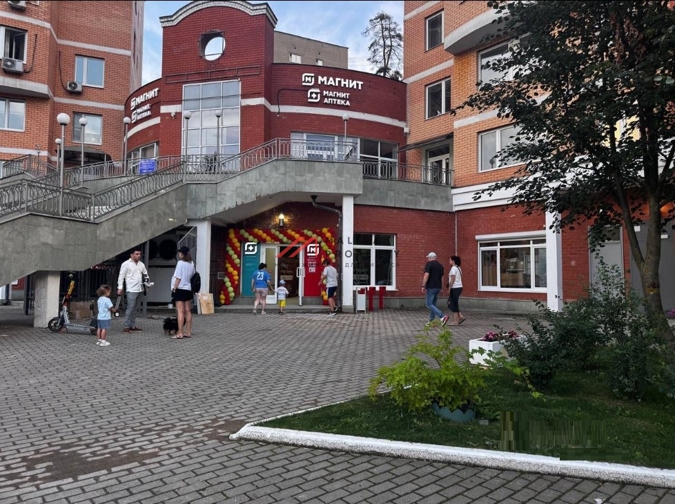 Продажа торгового помещения с супермаркетом Магнит