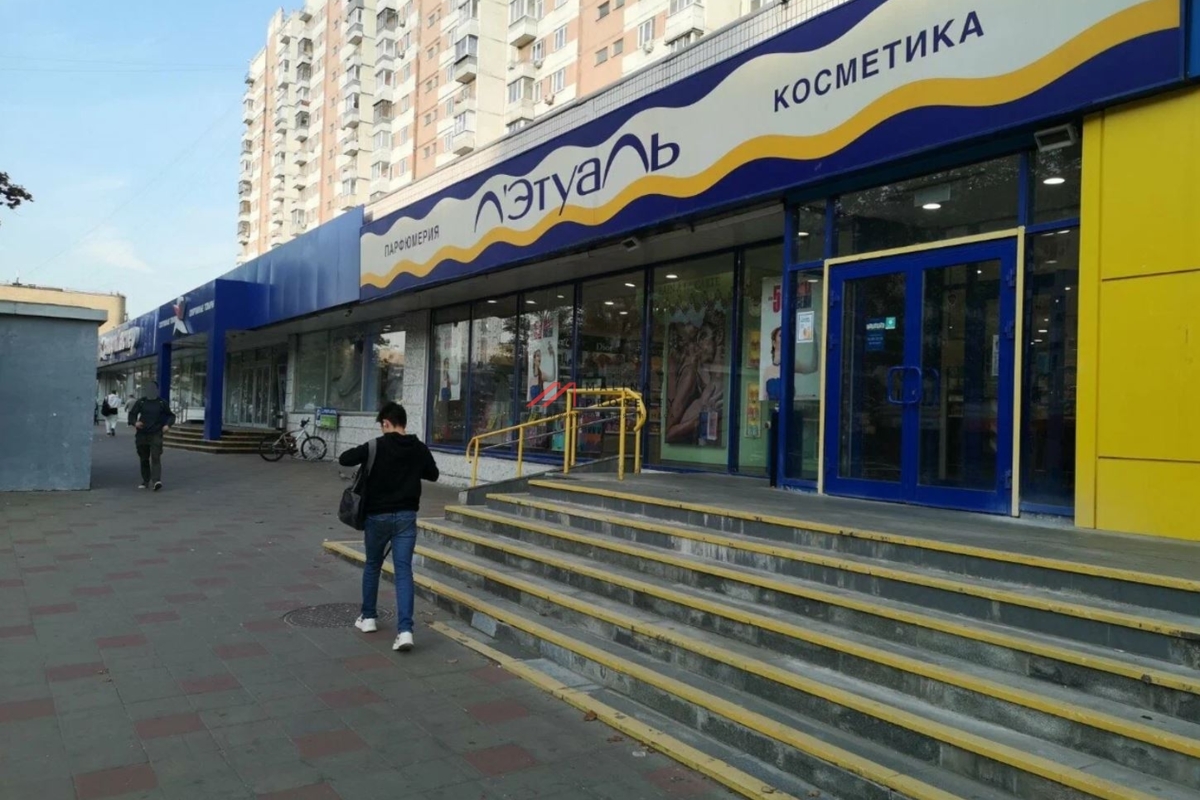 Аренда торгового помещения на Народного Ополчения