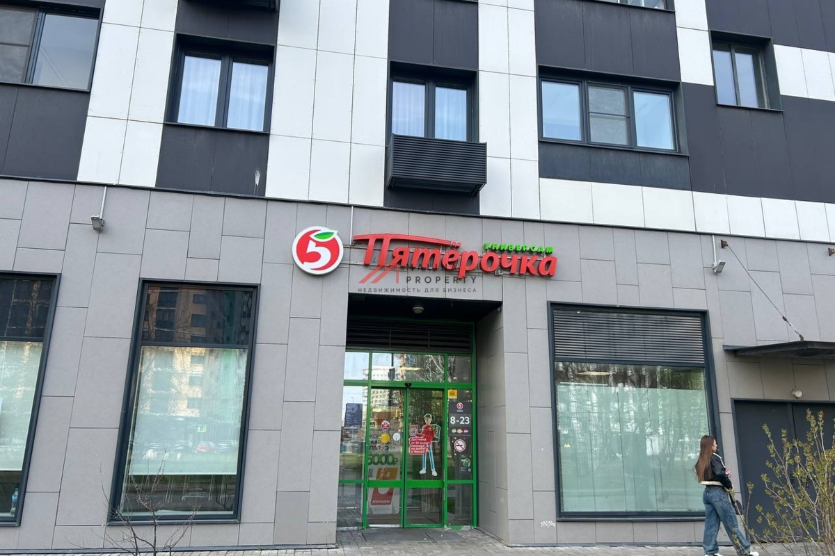 Аренда торгового помещения в ЖК "Лучи" 