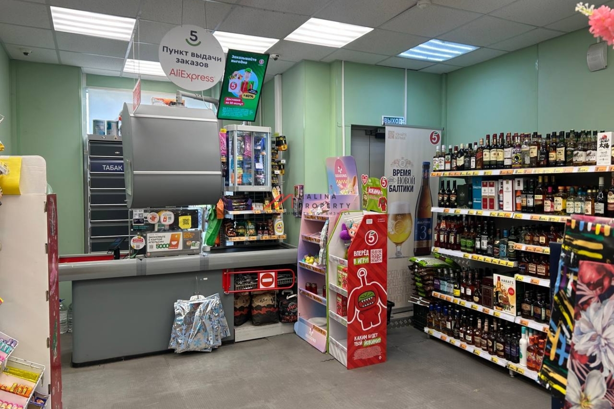 Аренда торгового помещения в ЖК "Лучи" 