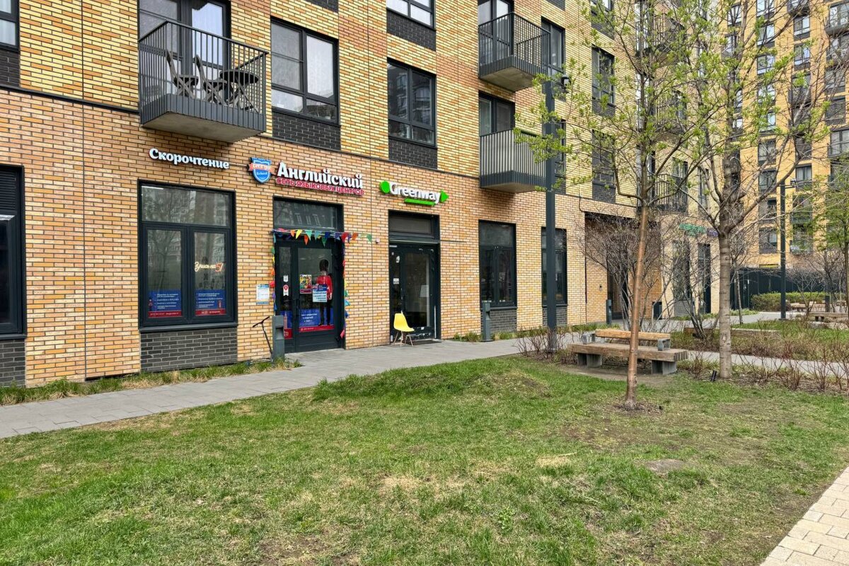 Продажа торгового помещения с арендатором в ЖК "Лефортово парк" 