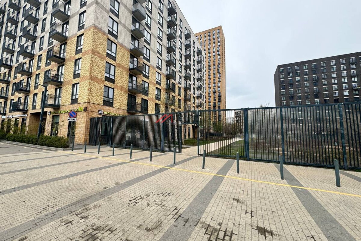 Продажа торгового помещения с арендатором в ЖК "Лефортово парк" 