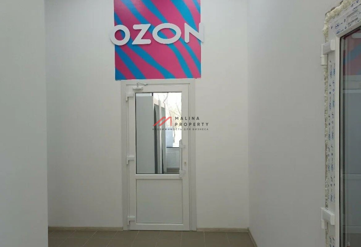 Продажа помещения с арендаторами на Севастопольском проспекте