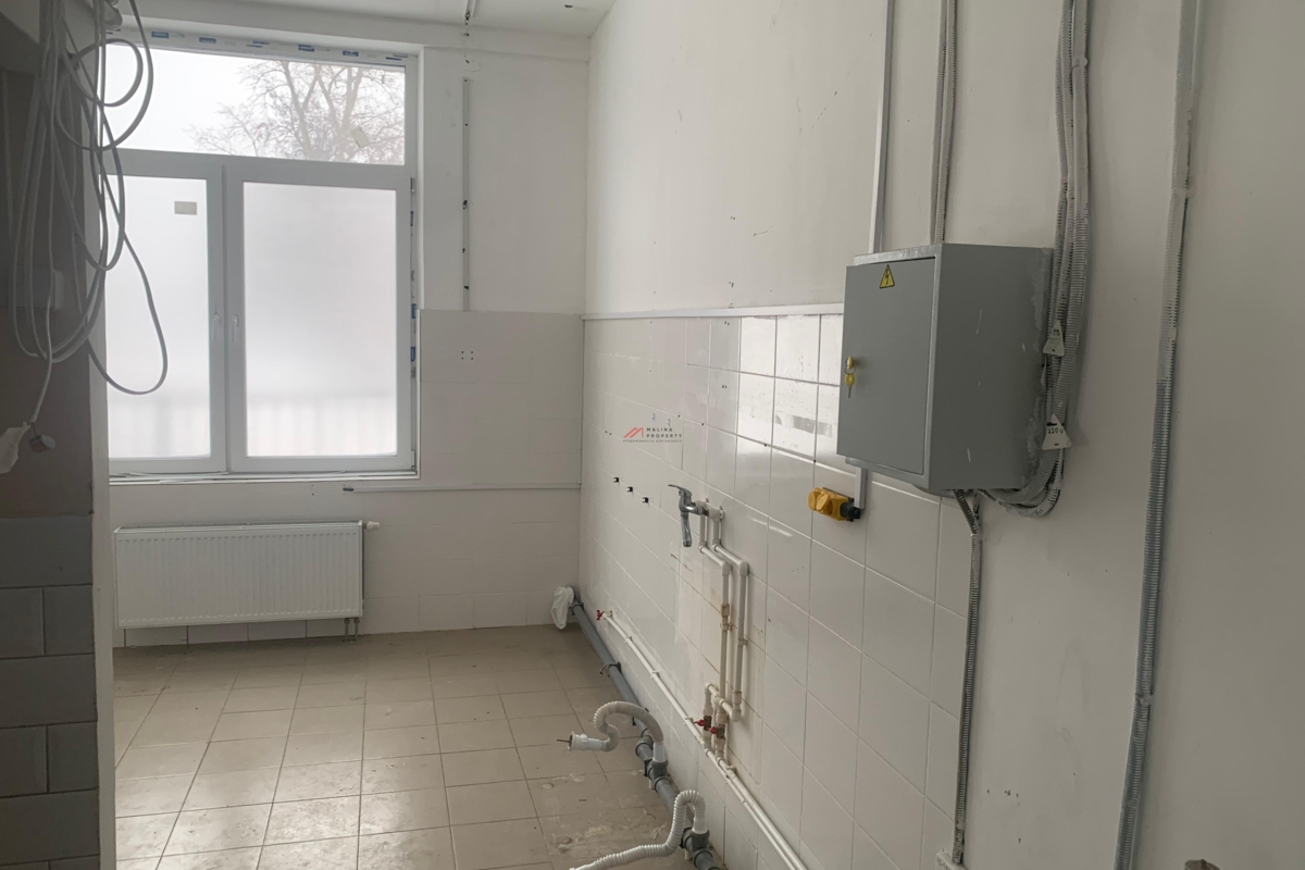 Продажа торгового помещения в ЖК "Гармония парк" 