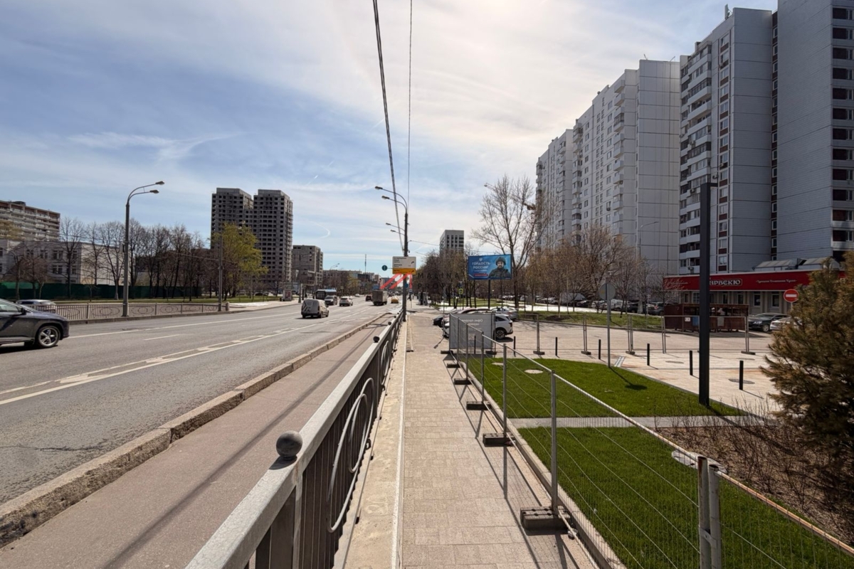 Аренда помещения на 1-й линии ЖК