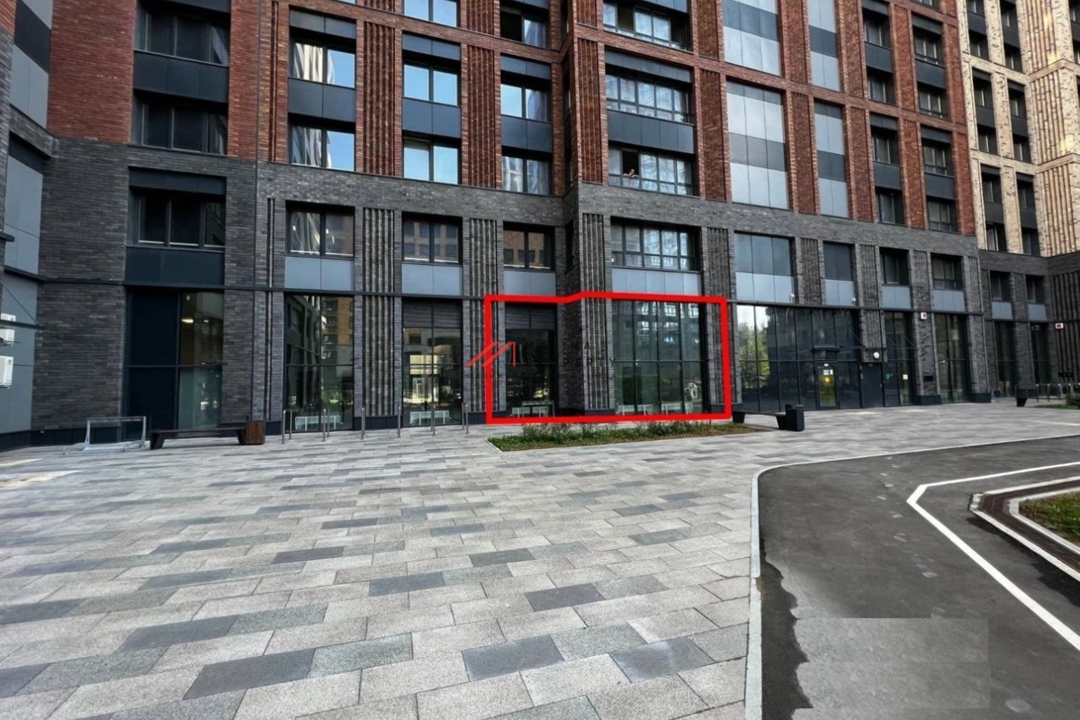 Аренда торгового помещения в ЖК "Мой адрес на Клинской" 