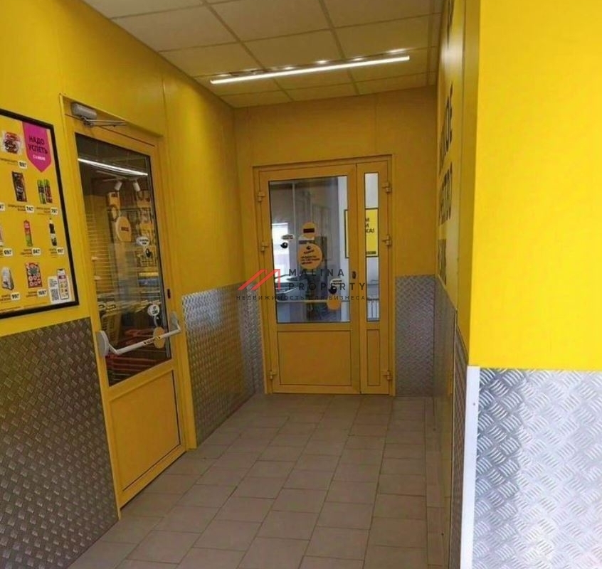 Продажа здания с арендаторами в г. Луховицы