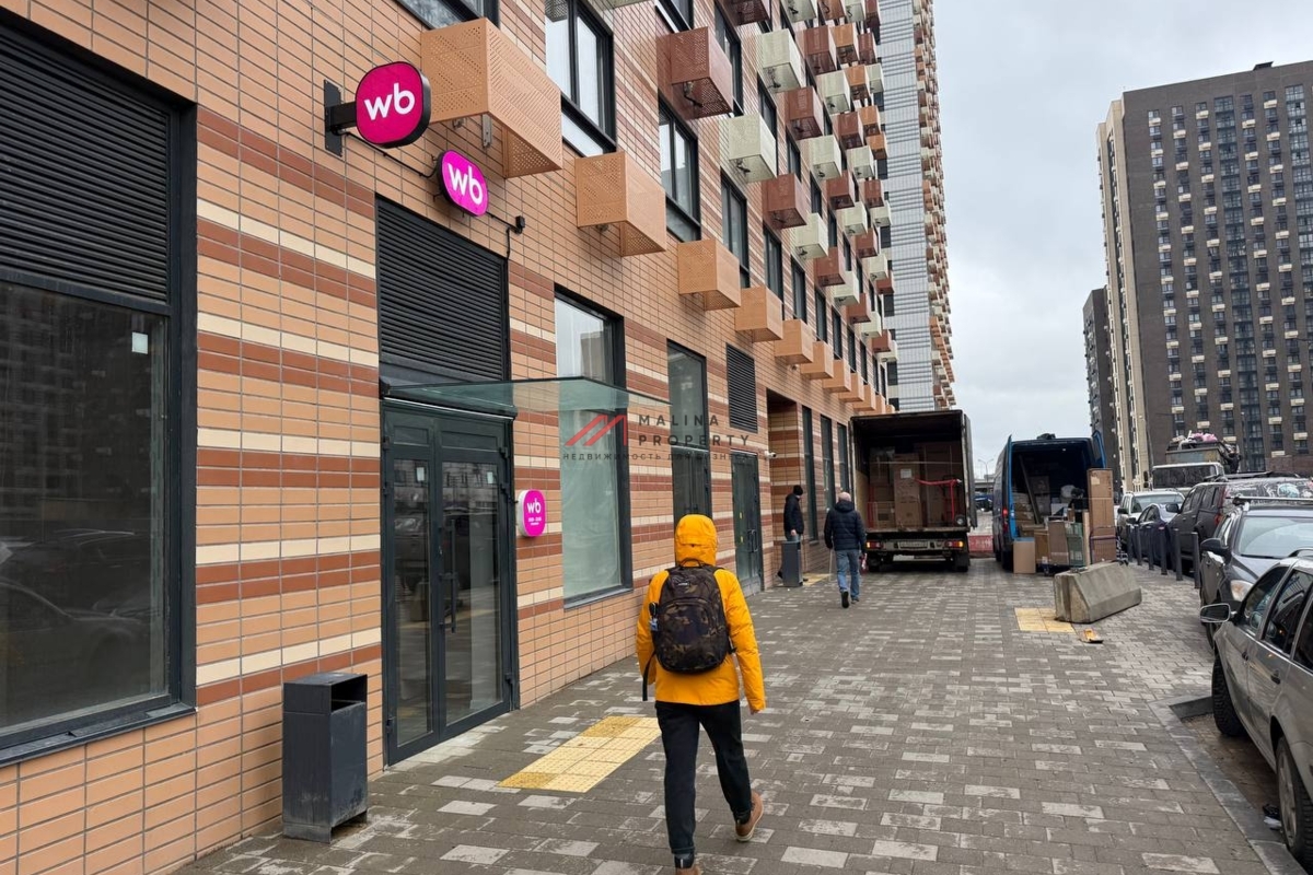 Продажа коммерческого помещения в ЖК Амурский Парк