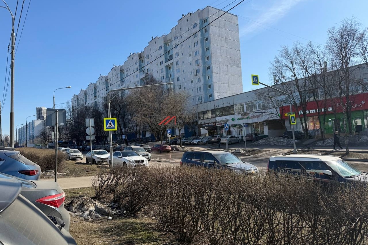 Продажа торгового помещения на улице Корнейчука