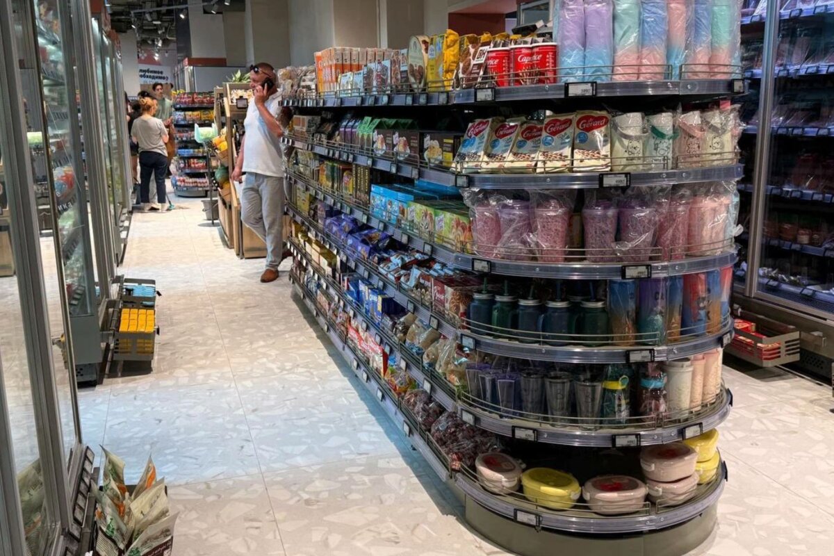 Продажа помещения с магазином "Перекресток" у м. Маяковская