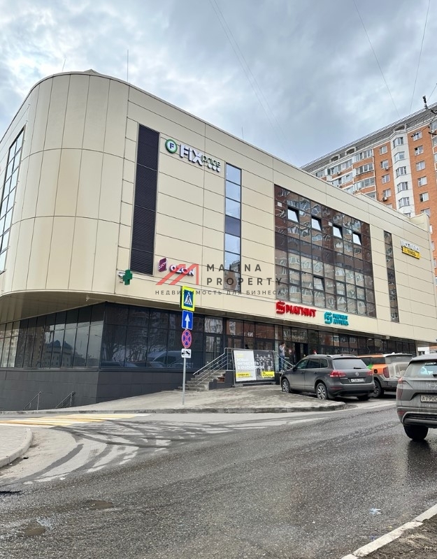 Аренда цокольного этажа в ТЦ "Лига" 
