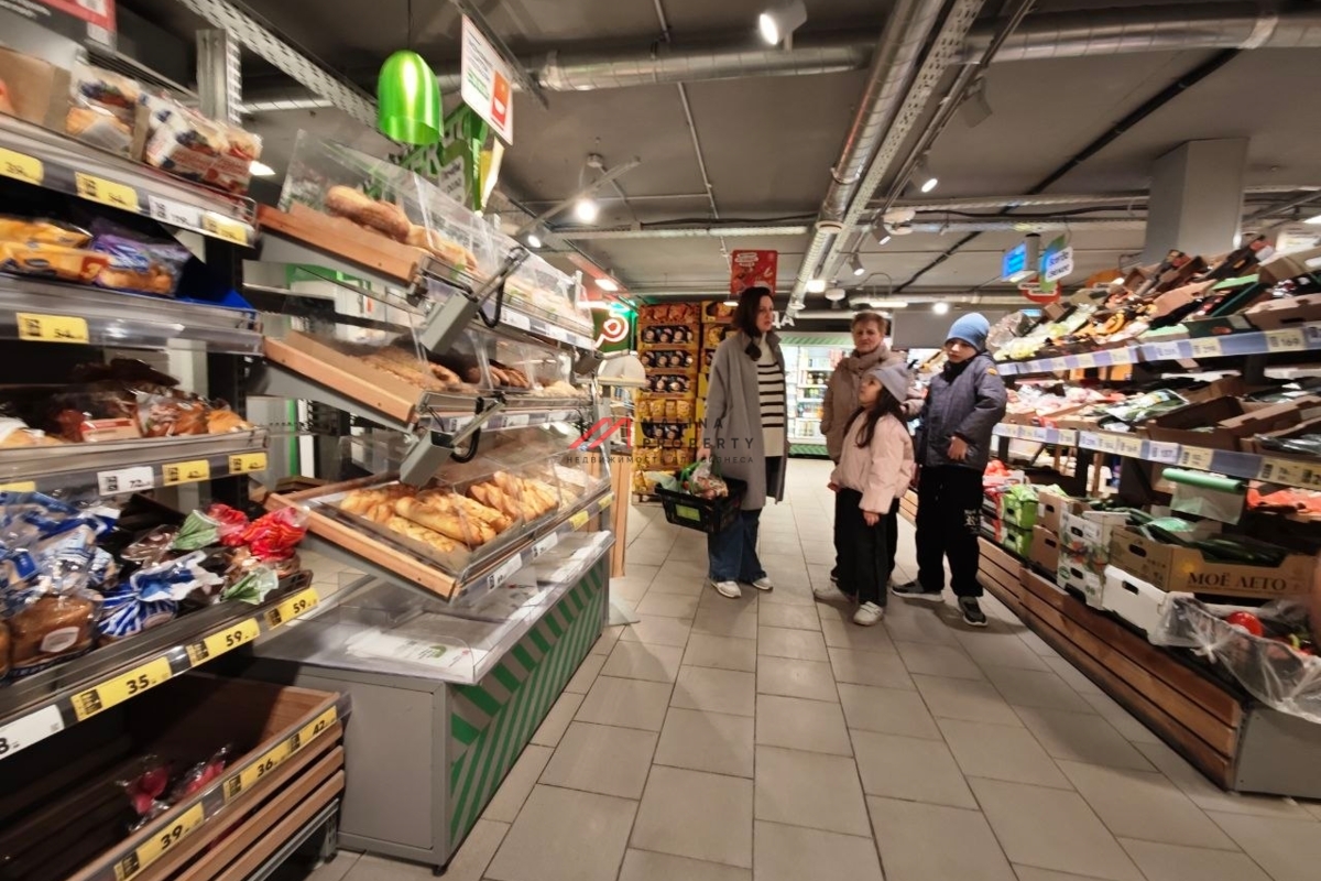 Продажа помещения с супермаркетом "Пятерочка "