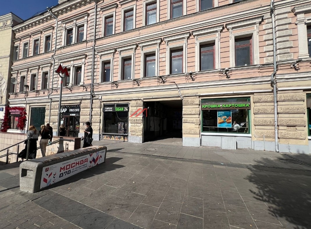Продажа помещения с арендаторами на Большой Сухаревской