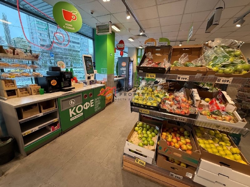 Продажа помещения с арендаторами у метро Проспект Мира