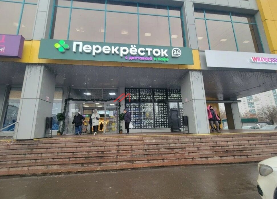 Продажа торгового помещения с арендаторами