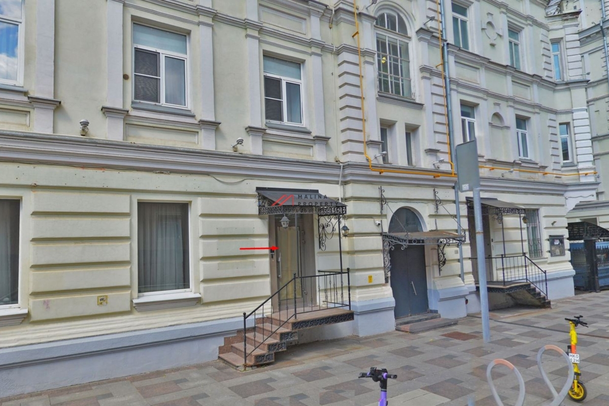 Продажа коммерческого помещения в Петровском переулке