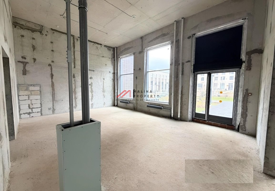 Продажа торгового помещения в ЖК "Зелёный парк" 