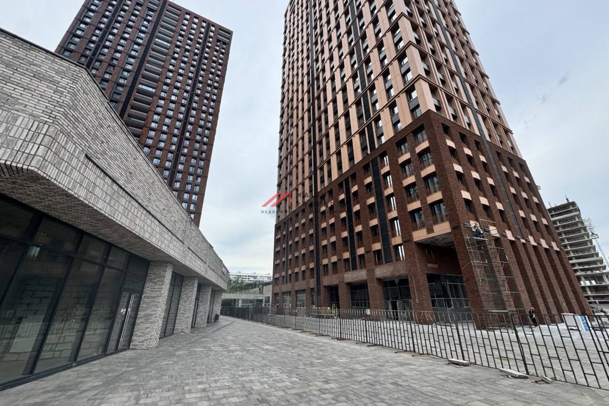 Аренда торгового помещения в ЖК "EVER". 