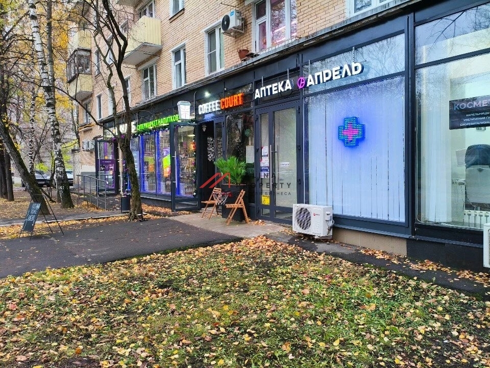 Продажа торгового помещения с арендатором аптека 