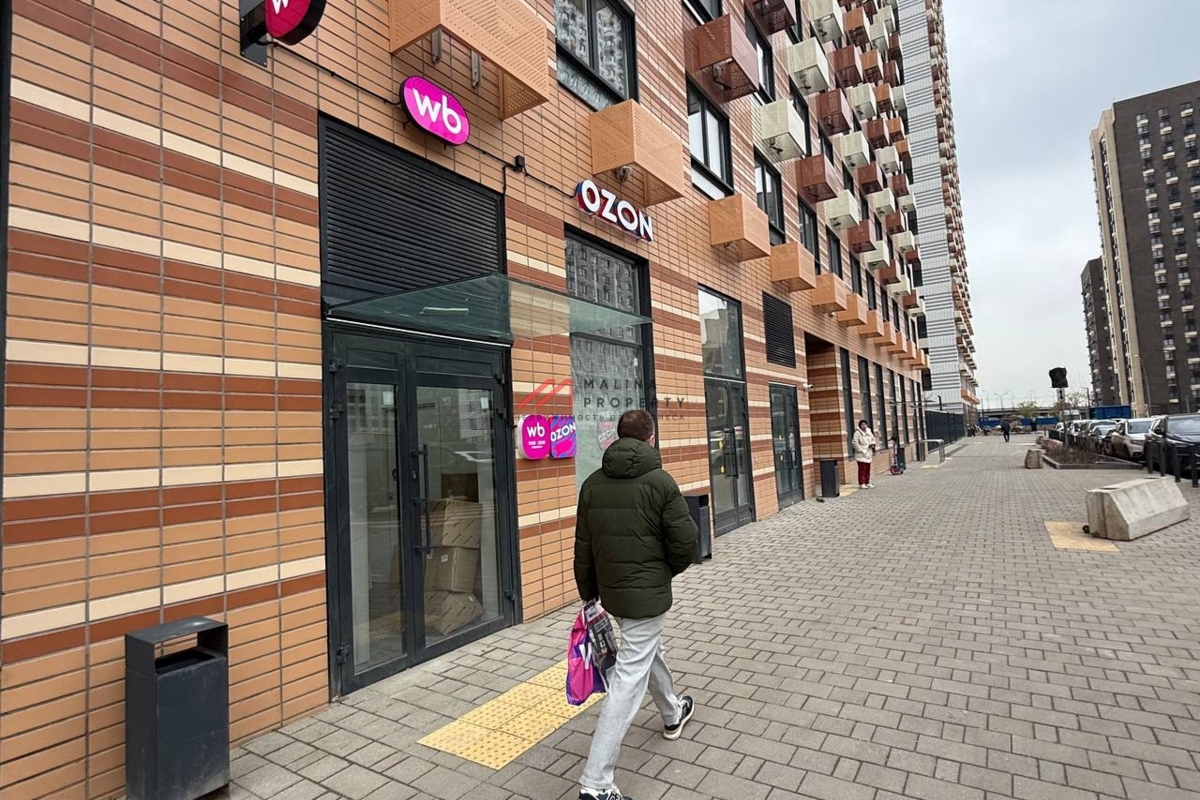 Продажа коммерческого помещения в ЖК Амурский Парк