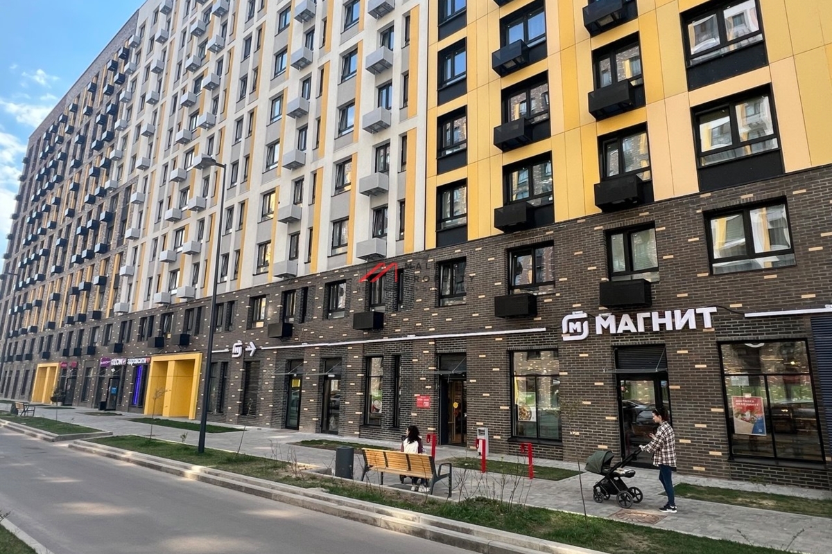 Продажа помещения с сетевыми арендаторами 