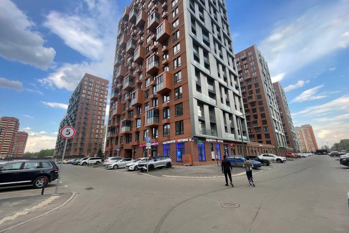 Аренда торгового помещения ЖК "Квартал Авиаторов"