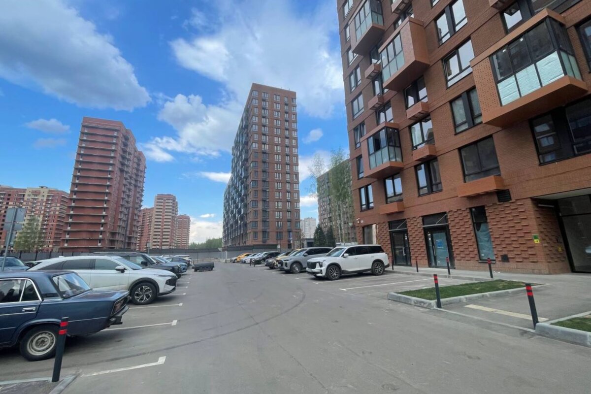 Аренда торгового помещения ЖК "Квартал Авиаторов"
